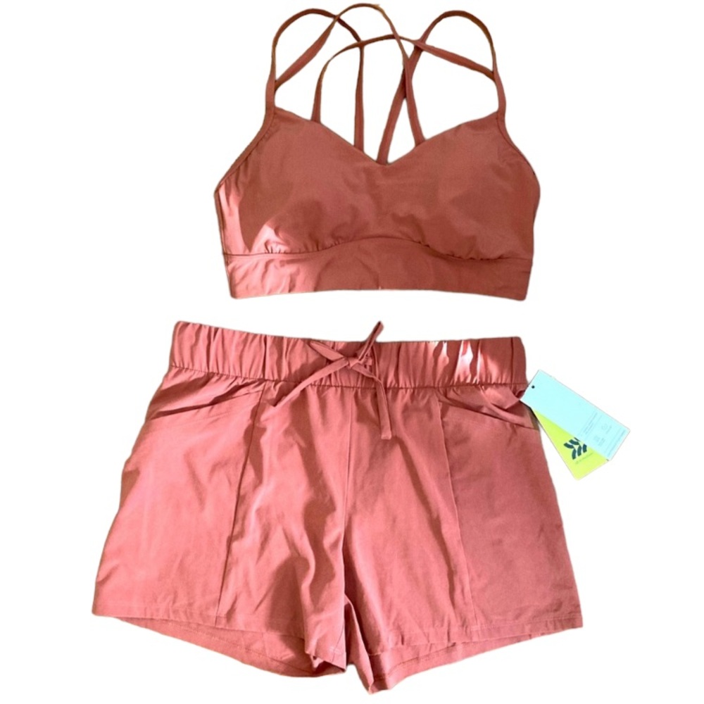 Rust athletic set 😍